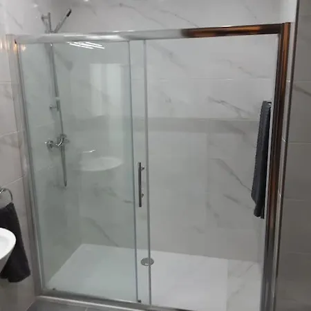 2 Bedrooms Best Location, Brand New. شقة مارساسكالا