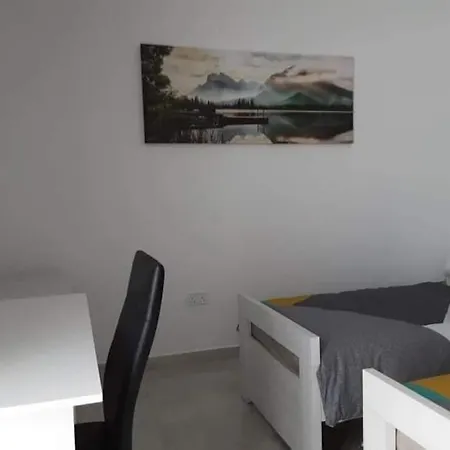 Apartmán 2 Bedrooms Best Location, Brand New.